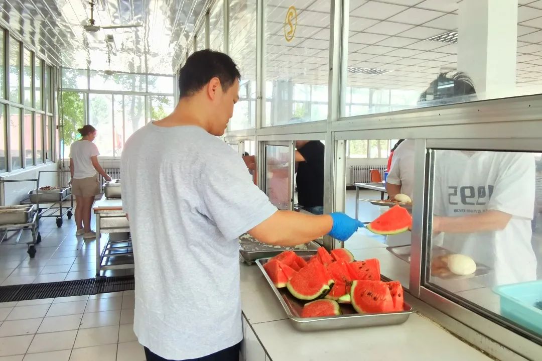 1689305893852158.jpg 1689305893852158.jpg